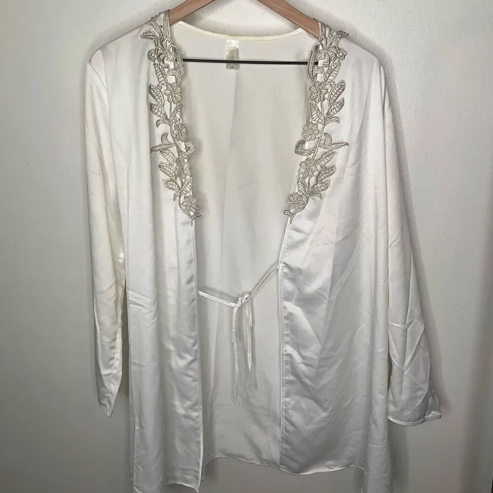 Flora Nikrooz Satin Appliqué Robe